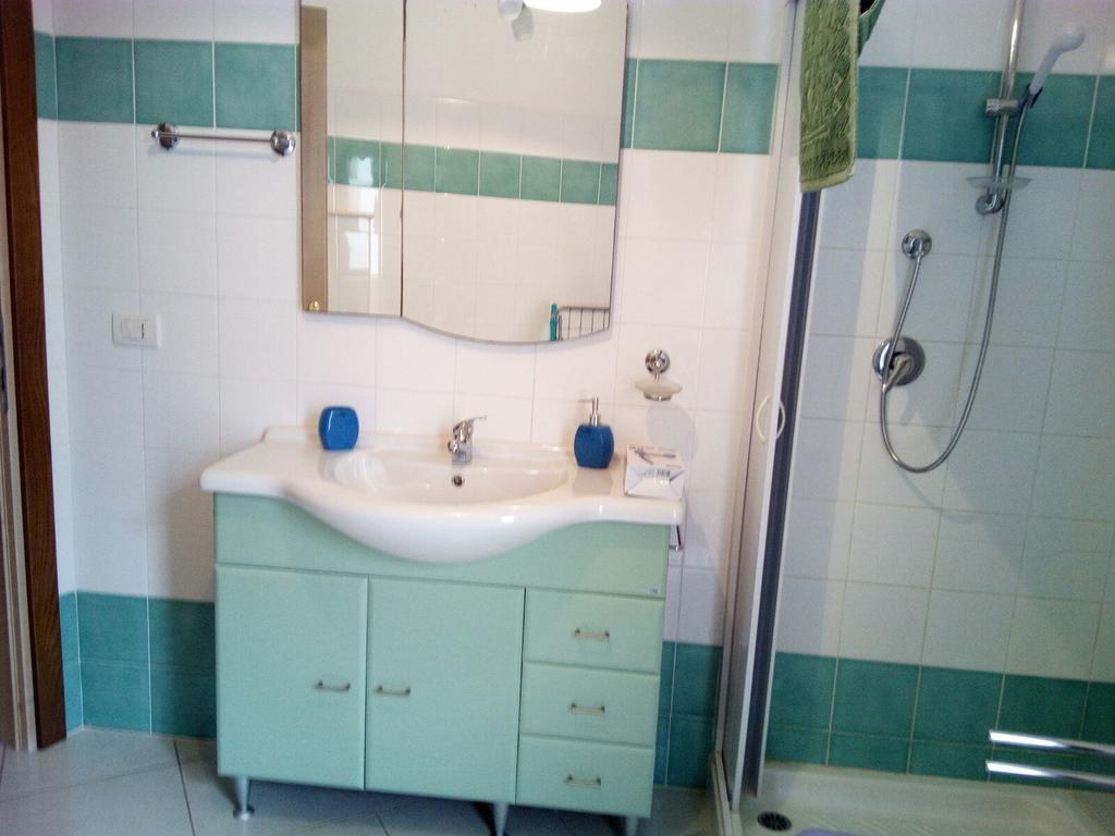 Case Vacanza Rosa Loiri Porto San Paolo Exterior foto